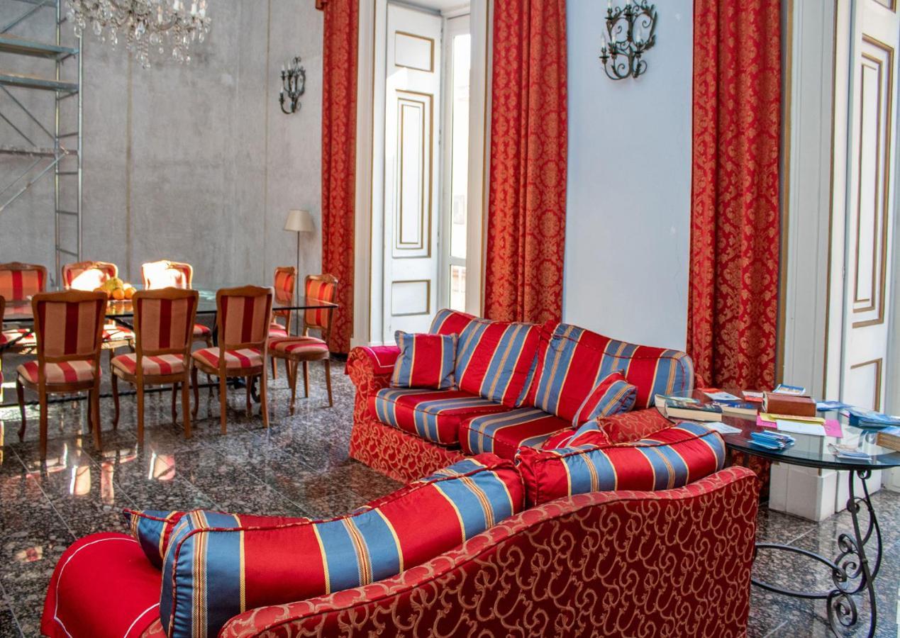 Le Stanze Del Vicere Boutique Hotel Nápoly Kültér fotó