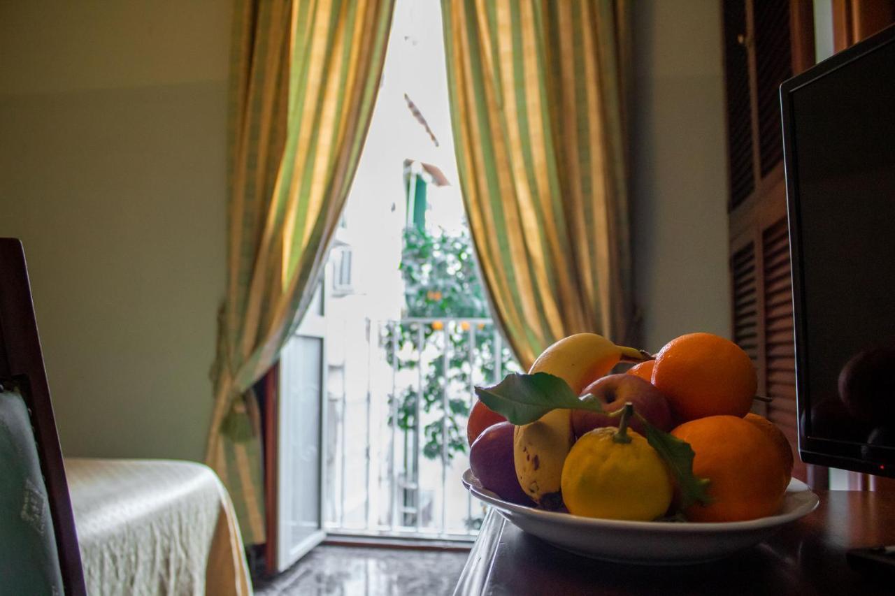 Le Stanze Del Vicere Boutique Hotel Nápoly Kültér fotó
